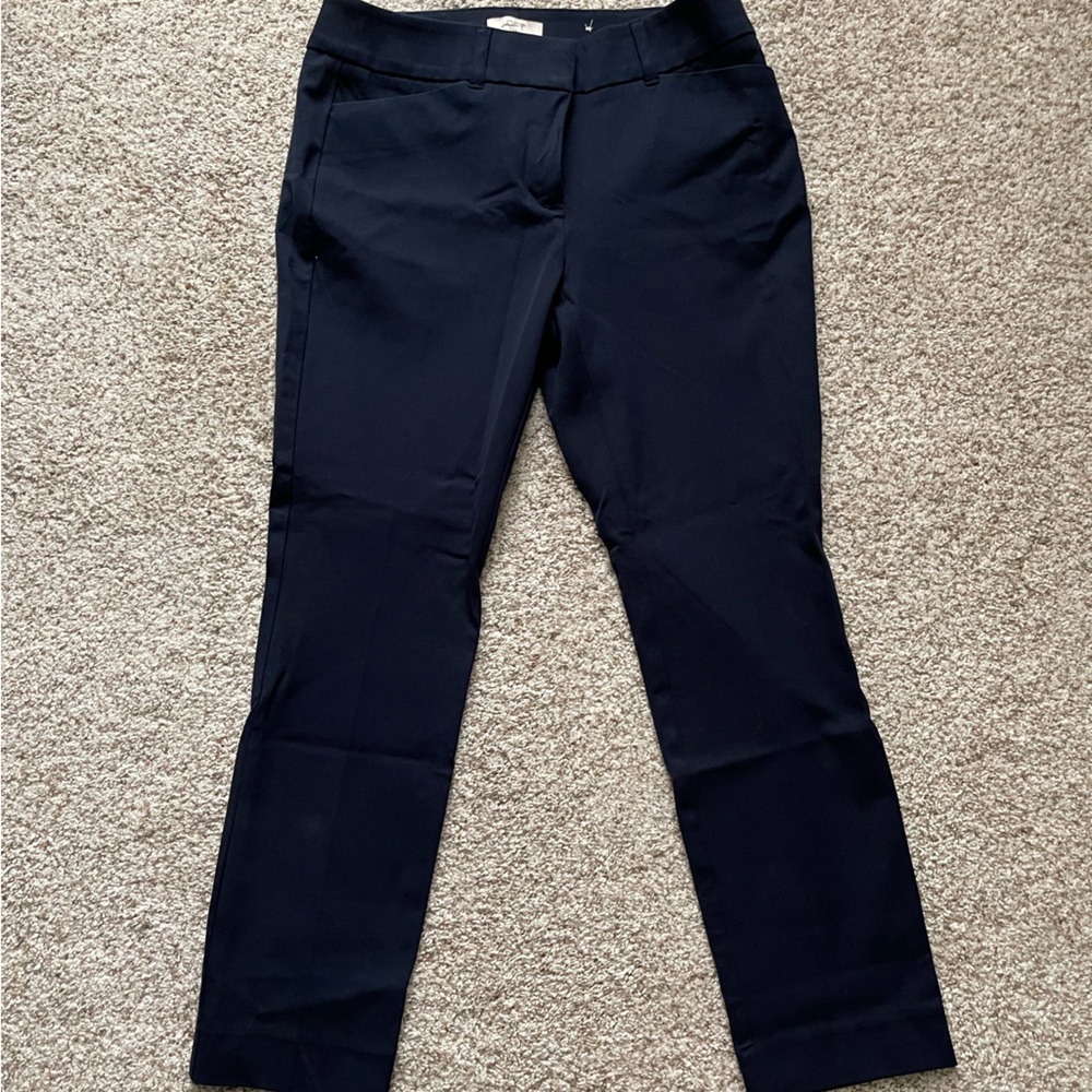 NWT - LOFT Skinny Ankle Pants 6P (Navy Blue)